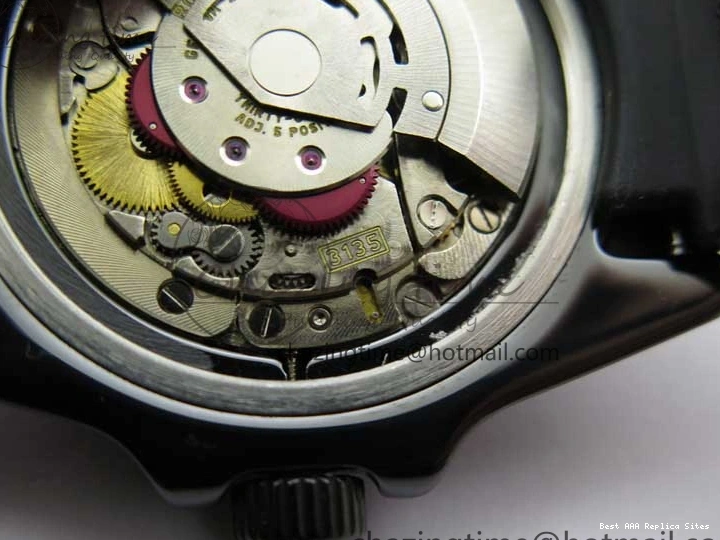 Best AAA Replica Sites Dial SA Strap Edition 2470 Cream Black 40mm 5GF Neat Rubber on Submariner Black Best Ceramic 1221